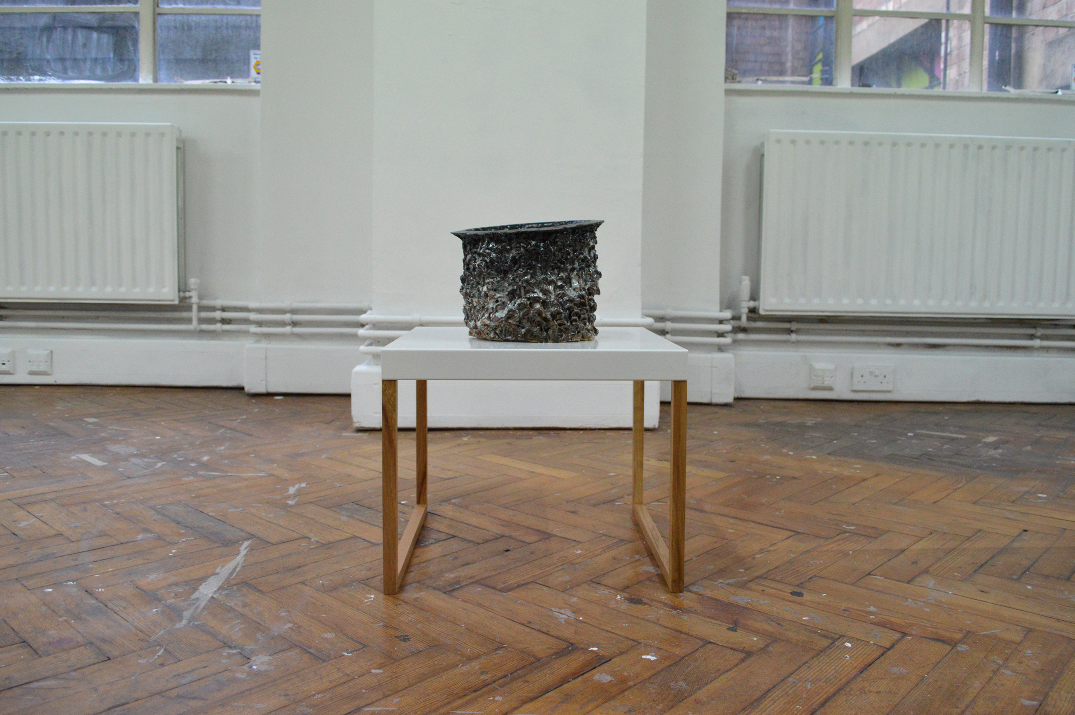 Cross section on table